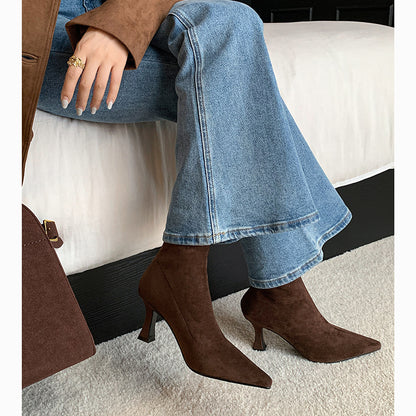 Trendy women’s suede shoes online