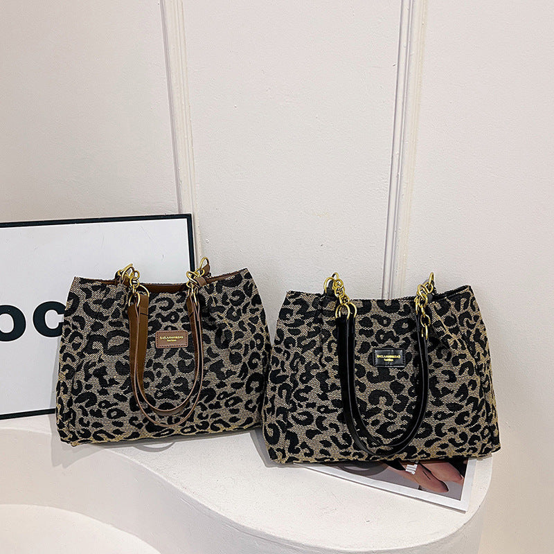 leopard printed bag 