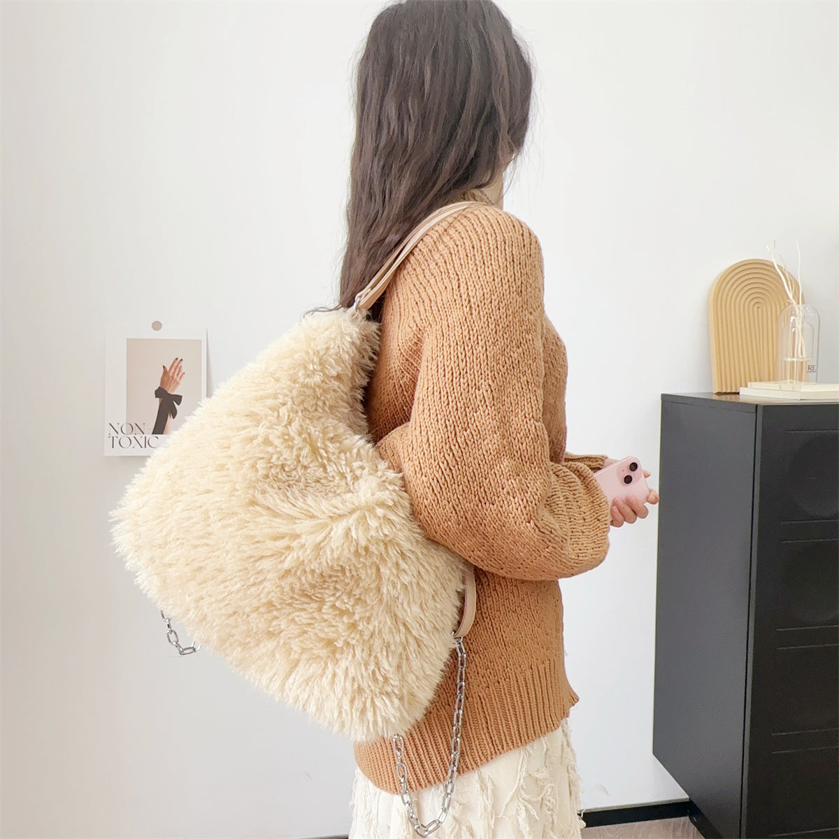 Shop Plush hand-carrying shoulder bag online